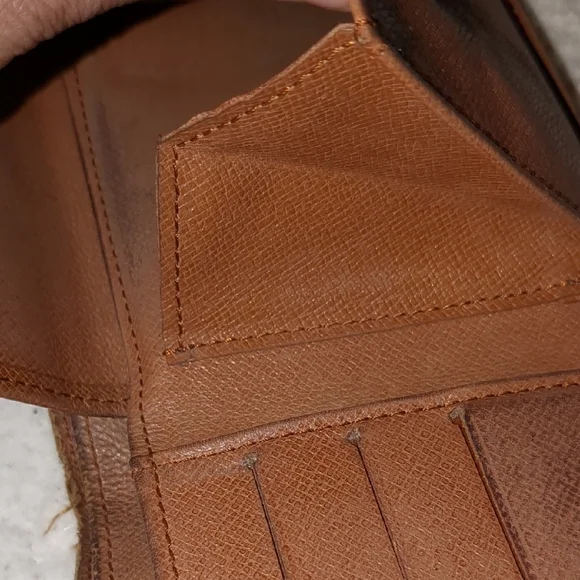 Louis Vuitton Monogram Marco Bifold Wallet - Picture 10 of 12